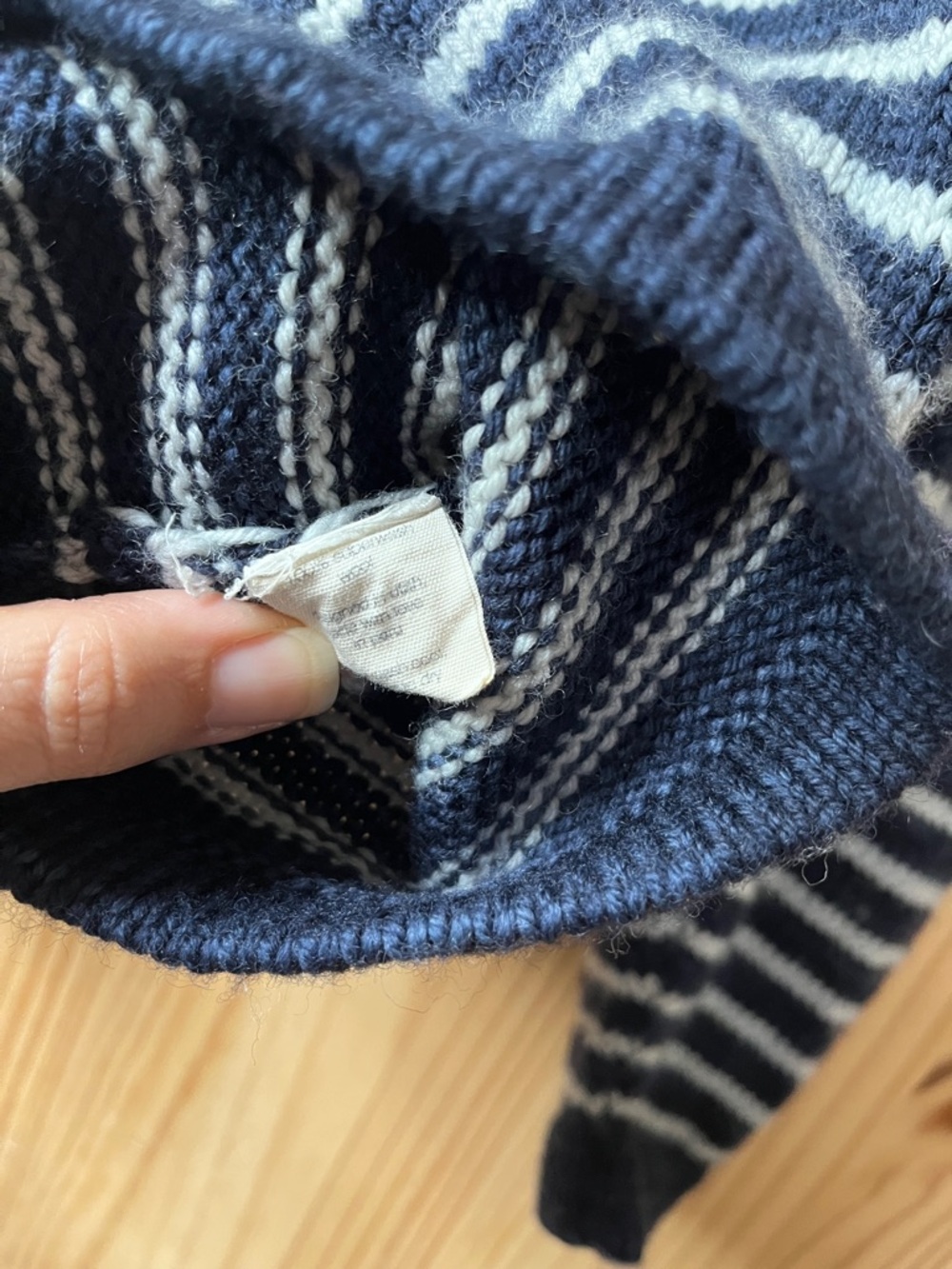 Mabo Wool Sweater - Picture 5 of 6